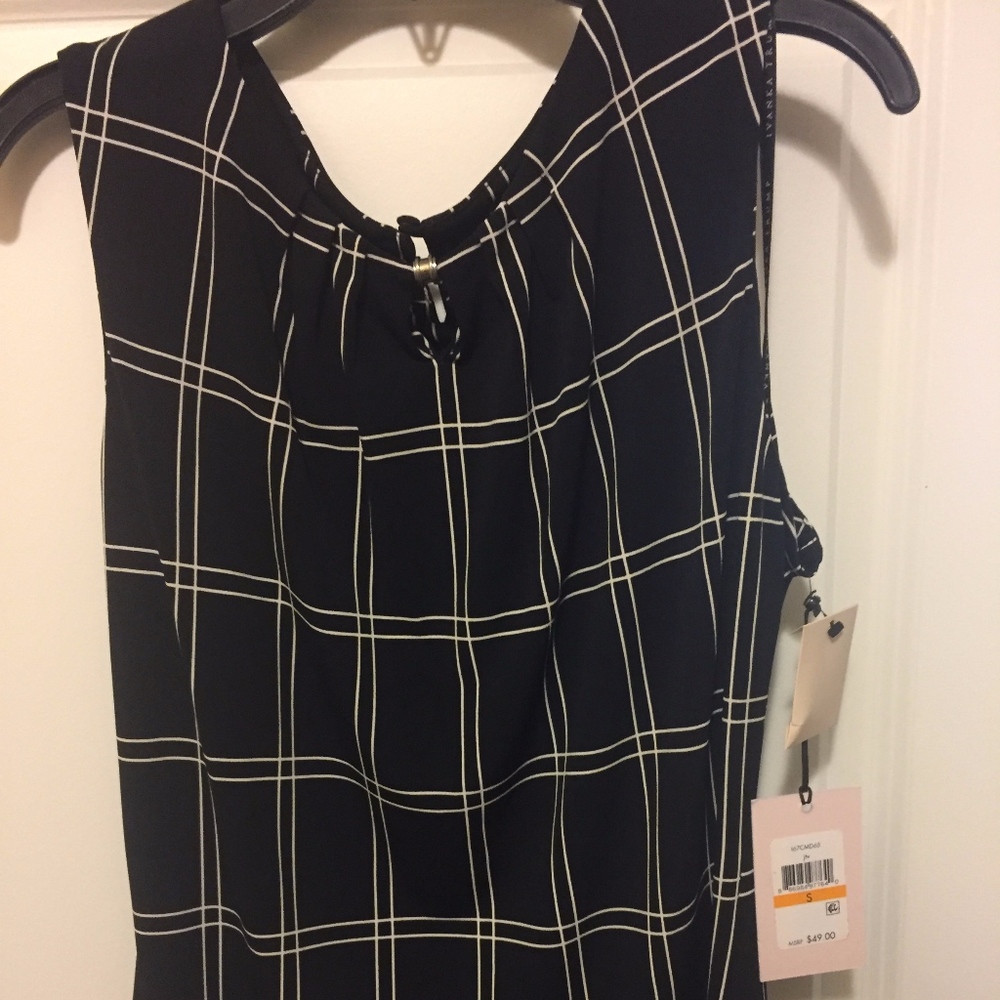 Ivanka Trump Beautiful blouse!